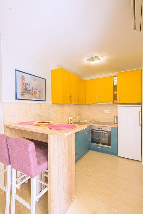 בודווה Apartman Aleksandra מראה חיצוני תמונה